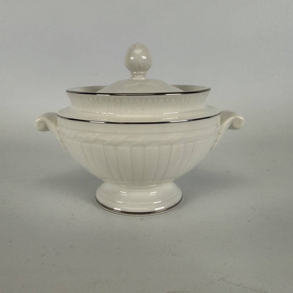 Villeroy & Boch Sugar Bowl And Lid Fine China 1748 CHATEAU COLLECTION